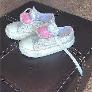 Toddler 5c low top converse, pale aqua.